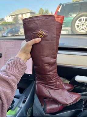 Women's Burgundy Leather Knee-High Heeled Boots vintage size 6